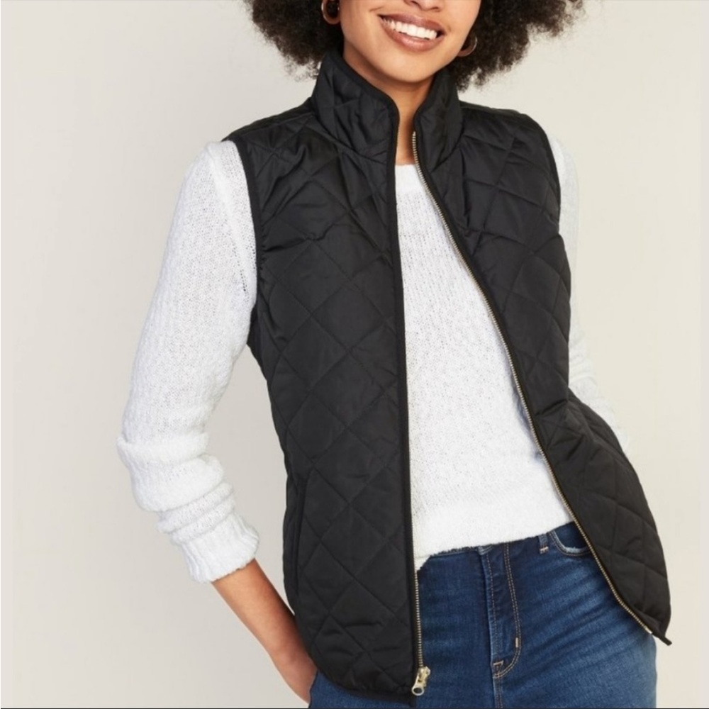 Old Navy Black Quilted Vest
